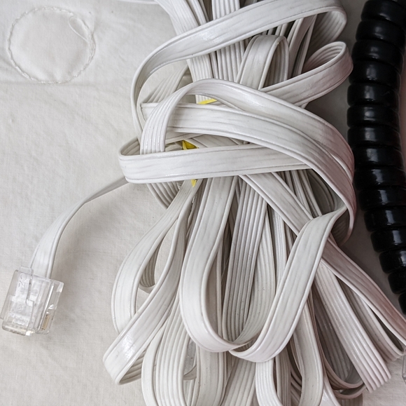 AT&T Exeter Vintage 1990's corded landline telephone desktop table red - Picture 8 of 16